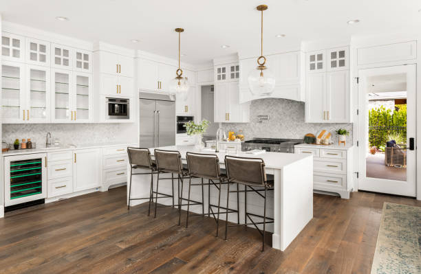 Reliable Kitchen Island Installation contractor in Columbus, OH by I E Kitchen